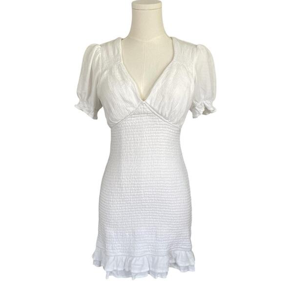 Le Lis White V-Neck Smocked Mini Bodycon Dress, Women's size M, Elegant Cottage - Picture 1 of 8